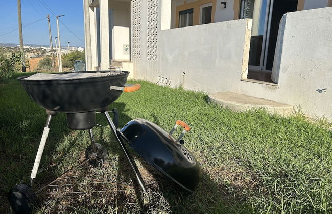 Poolside Apartment with 2 bedrooms, patio and BBQ - Foto 19