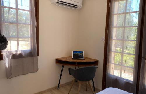 GITE LAVANDE avec piscine privée CLASSÉ 4 Étoiles - Foto 13