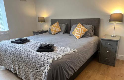 Spacious ground floor suite comfortably sleeps up to eight - Foto 1