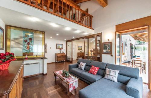 The Green Owl - Foto 1