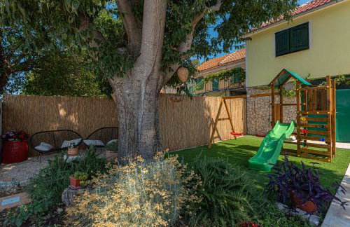 Villa Vuki - Photo 10