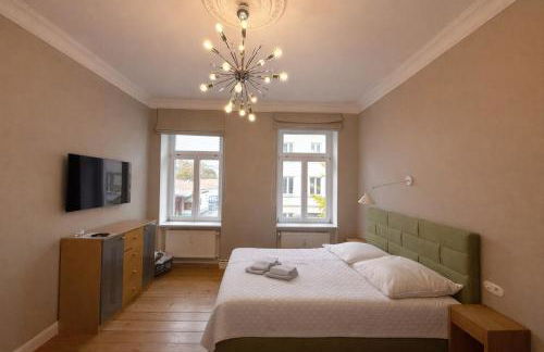 LIVA Stays Schwerin Zentrum - 4 Ferienwohnungen mit Küche und WLAN - Nähe Hauptbahnhof - Ideal für Familien & Monteure - Foto 36