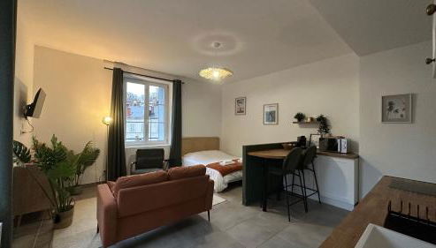 Le Petit Oasis - 50m de la gare de Nevers - Foto 3