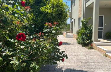 Gaia cottage with garden - Photo 31