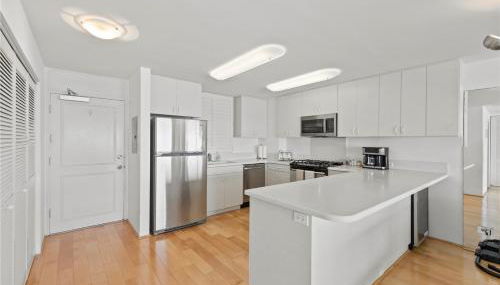 Beachfront Honolulu Condo ,Ocean View, High Floor, Quiet, Colony Surf 1202 - Foto 5