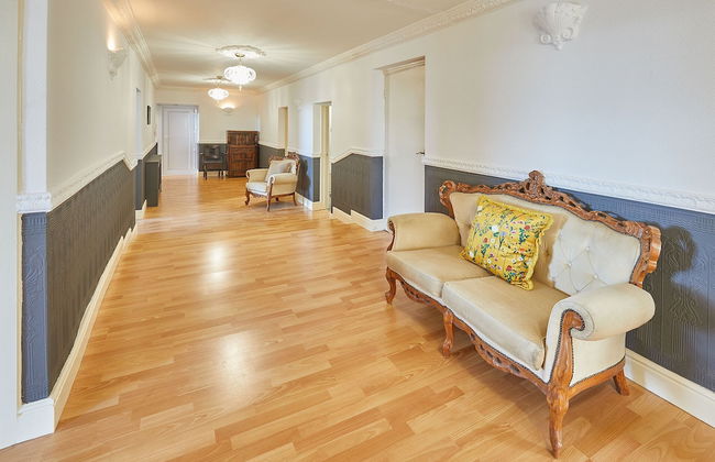 Host Stay Regency Mansions Apartment - Foto 8