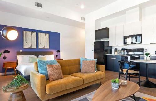 Modern Studio Retreat in the Heart of Art District - Foto 18