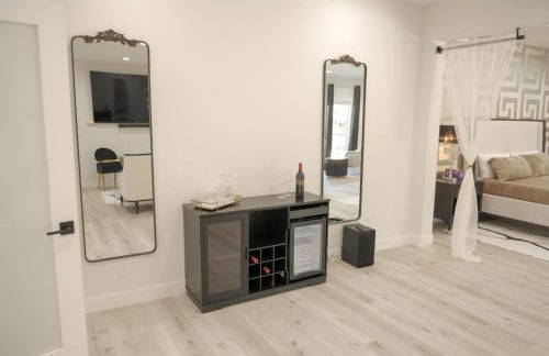 Sleek 7BR Exquisite Estate Resort Pool, Sauna, Spa 6500 SQF - Foto 59