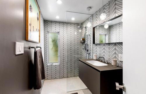 Hillside Luxury MidCentury Modern Spa Retreat View - Foto 45