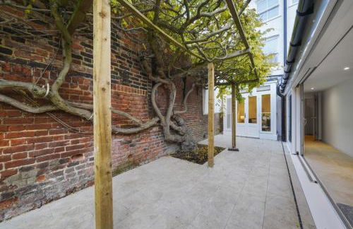 Eton House-Stunning-Castle views-5Bed-Free-Parking - Foto 26