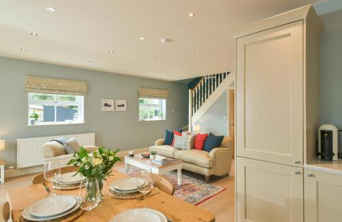 Walton House Cottage - Photo 17