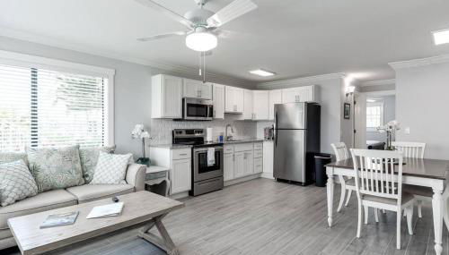 Sailfish Suites 1 - Waterfront & pet friendly - Photo 3