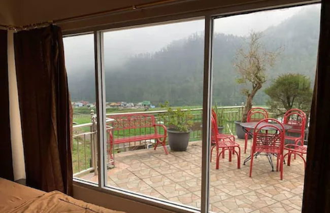 Villa Matahari Tawangmangu powered by Cocotel - Foto 7