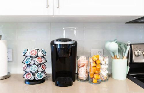 3 Miles to Disney Heated Pool CnvntnCtr Jacuzzi - Photo 6