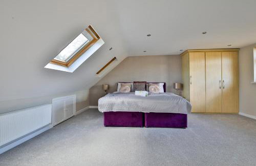 Spacious & Modern Triple-Story Cardiff Home with Pool Table - Foto 16