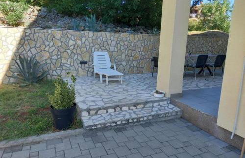 Apartments with a parking space Milovcici, Krk - 22553 - Foto 3