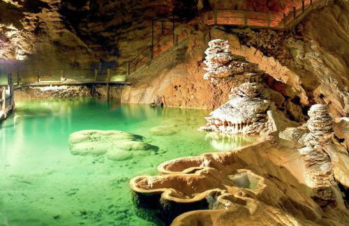 Holiday home with swimming pool - Foto 36