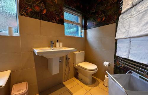 Rest Boutique Willesden - Foto 23