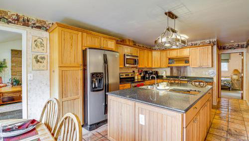 Darrington Home on River with Mountain Views - Foto 2