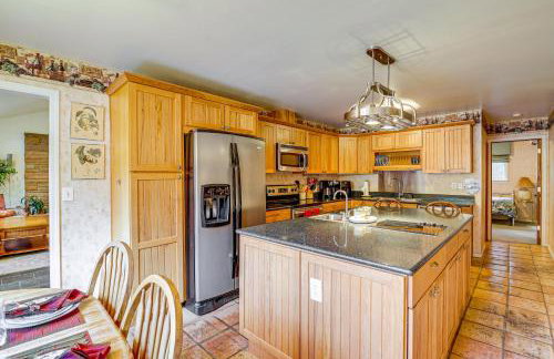 Darrington Home on River with Mountain Views - Foto 2