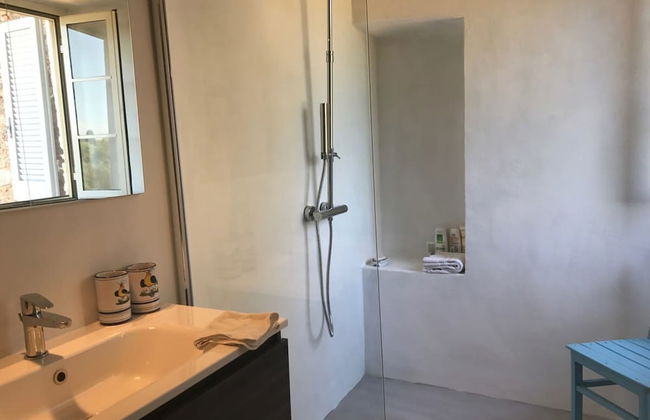 Porto Ercole Tuscany Coast Classic Charm in Fabulous 18th c Farmhouse now Chic Designer Villa w P - Photo 32