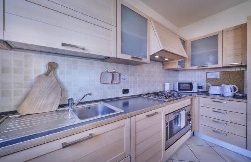 Balcony Lake View Apartment - Foto 18