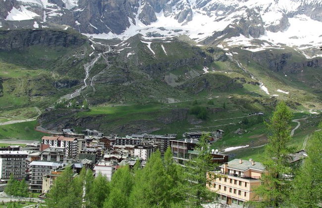Matterhorn View Apartment in Breuil-Cervinia near Ski Area - Photo 13