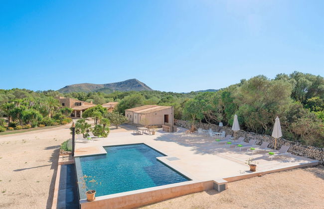 Rafal Pai in Art With 6 Bedrooms and 6 Bathrooms - Photo 3