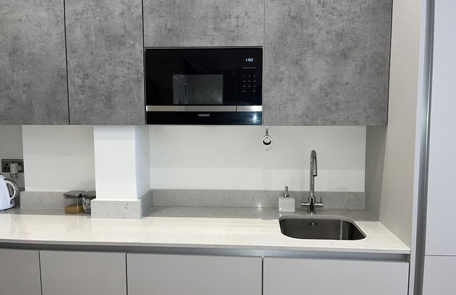 Superb 1-bed Apartment in Welwyn Garden City - Foto 3