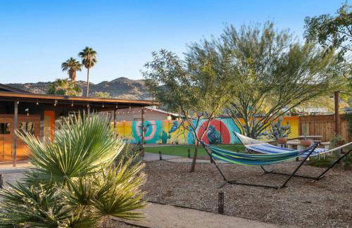 The Hummingbird House, Sauna & Mountain Views! - Foto 34