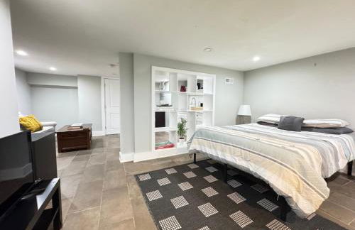 NIce Updated Basement in DC near transportation - Foto 1