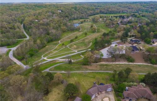 LI Airbnb - NWA mt bike, hike, and golf retreat - Foto 25