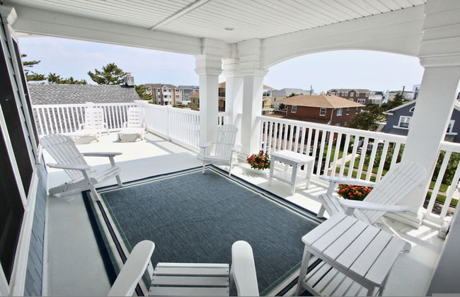 Spacious 6BR Beach Home With Elevator Decks - Ideal for Family Holidays Winter Escapes - Foto 54