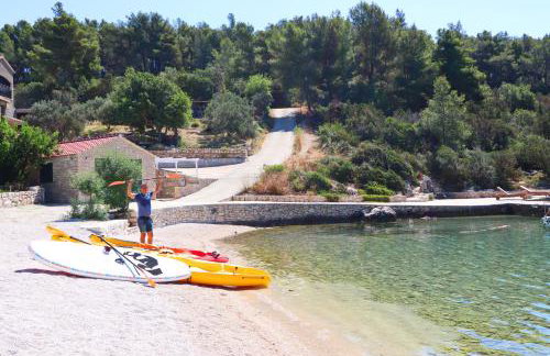 Villa Green Bay Apartments - Photo 62