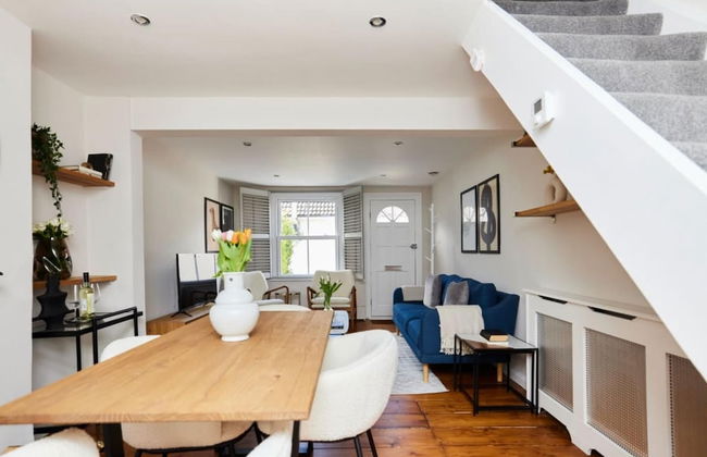 The Elmbridge Getaway - Glamorous 2bdr With Garden - Foto 4