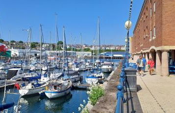 Marina Outlook - Foto 22