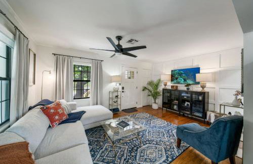 Next to Expo, 5 beds, Hot-tub, corn hole, pets! - Foto 11