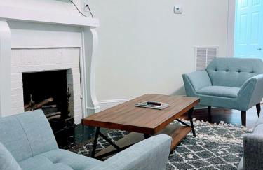 Walk to Duke Campus! 3 Bedroom in Trinity Park! - Photo 3