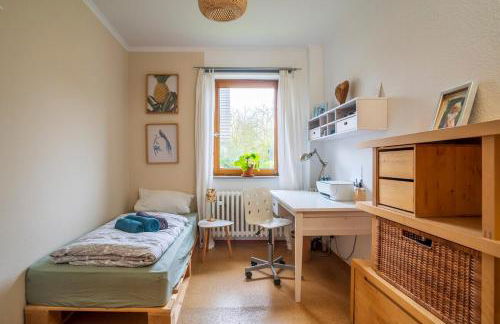 Heimathafen Hannover- Big House with swimmingpool, sauna and garden - Foto 10