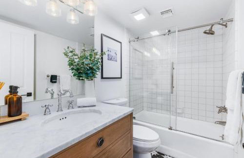 Mountain Vista Sanctuary by ACME House Company - Foto 48