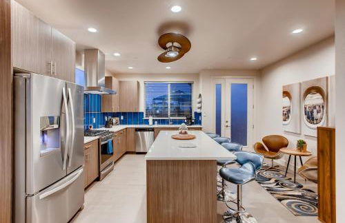 Elegant Townhome Near Old Town, Breweries and River! - Foto 18