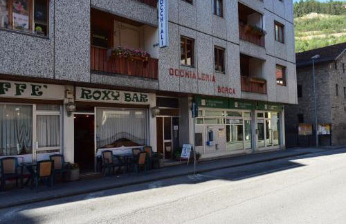 Lozzo di Cadore - Dolomiti - Piazza IV novembre - Photo 4