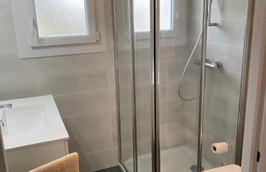 studio rénové - Photo 2