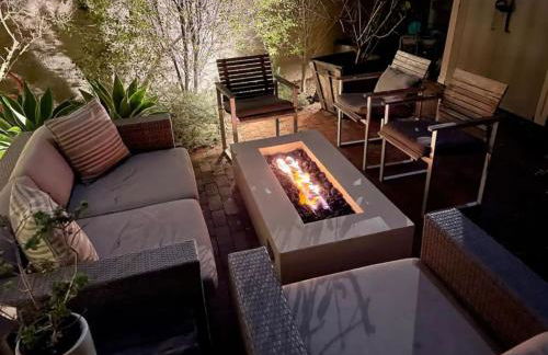 Chic Beach Bungalow 3 Blocks from the Sand - Foto 29