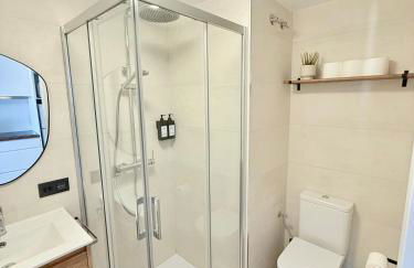 Apartament 18th floor city center RISCAL - Photo 11