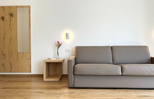 Bernina Suites -2min walk to Bernina Exp - Photo 22