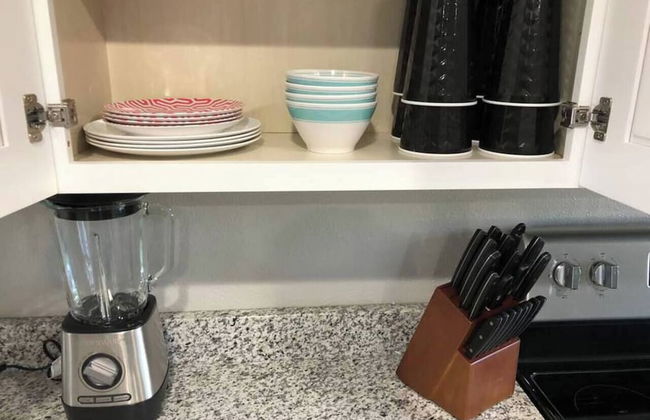 Parsley · New! Luxury, Near Disney & Universal. Sleep 9 - Photo 27