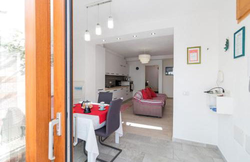 Purple Flower Suite Apartment - Foto 13