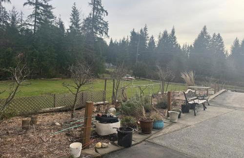 House on Acreage with Farm Animals in Bothell, Close to Seattle Bellevue Kirkland - Foto 21