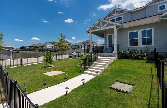 Relaxing 3BR Retreat Community Pool Gym - Foto 26